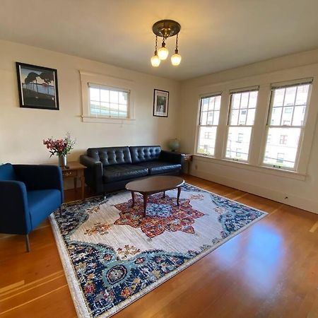 אסטוריה Historic Downtown Riverview Flat, No 3 מראה חיצוני תמונה