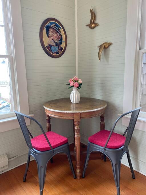אסטוריה Historic Downtown Riverview Flat, No 3 מראה חיצוני תמונה