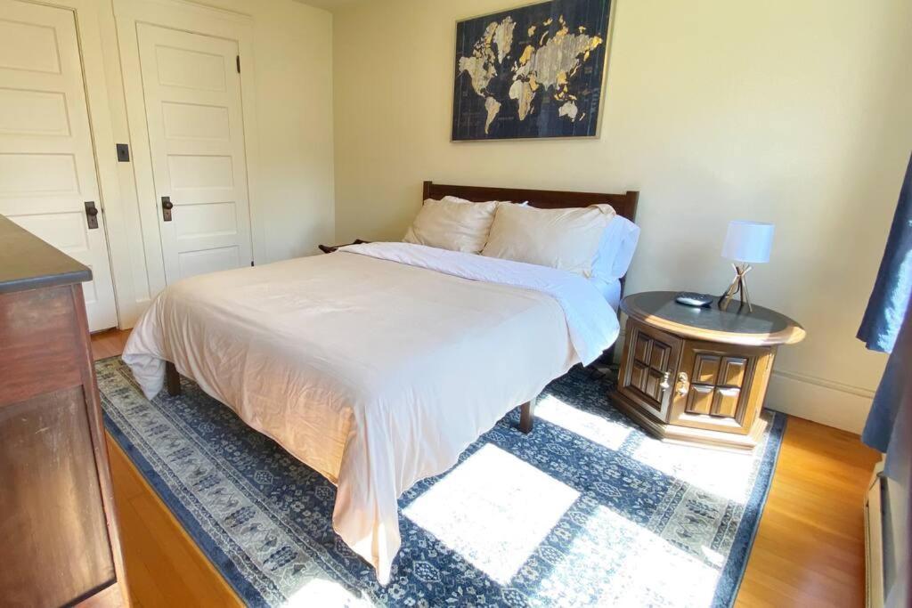 אסטוריה Historic Downtown Riverview Flat, No 3 מראה חיצוני תמונה