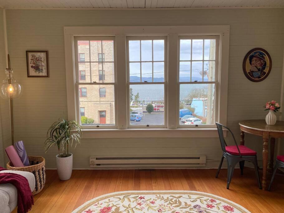 אסטוריה Historic Downtown Riverview Flat, No 3 מראה חיצוני תמונה