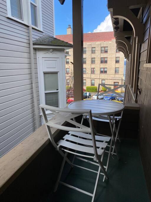 אסטוריה Historic Downtown Riverview Flat, No 3 מראה חיצוני תמונה